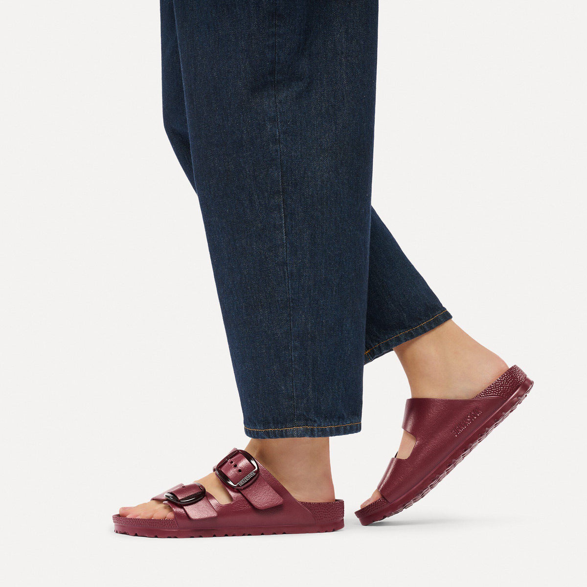 Arizona Big Buckle EVA in Color Zinfandel | Birkenstock