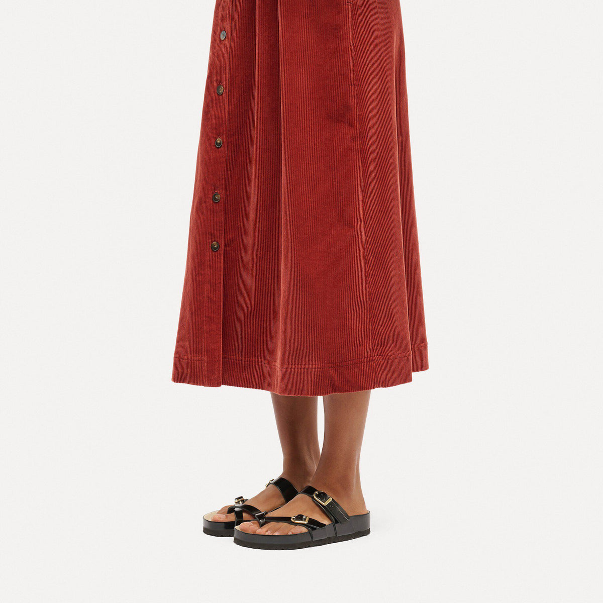 Mayari Natural Leather Patent in Color High-Shine Black/Ecru | Birkenstock