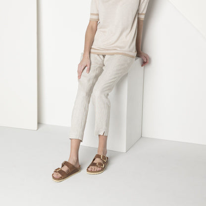 Arizona Big Buckle Oiled Leather in Color Cognac | Birkenstock