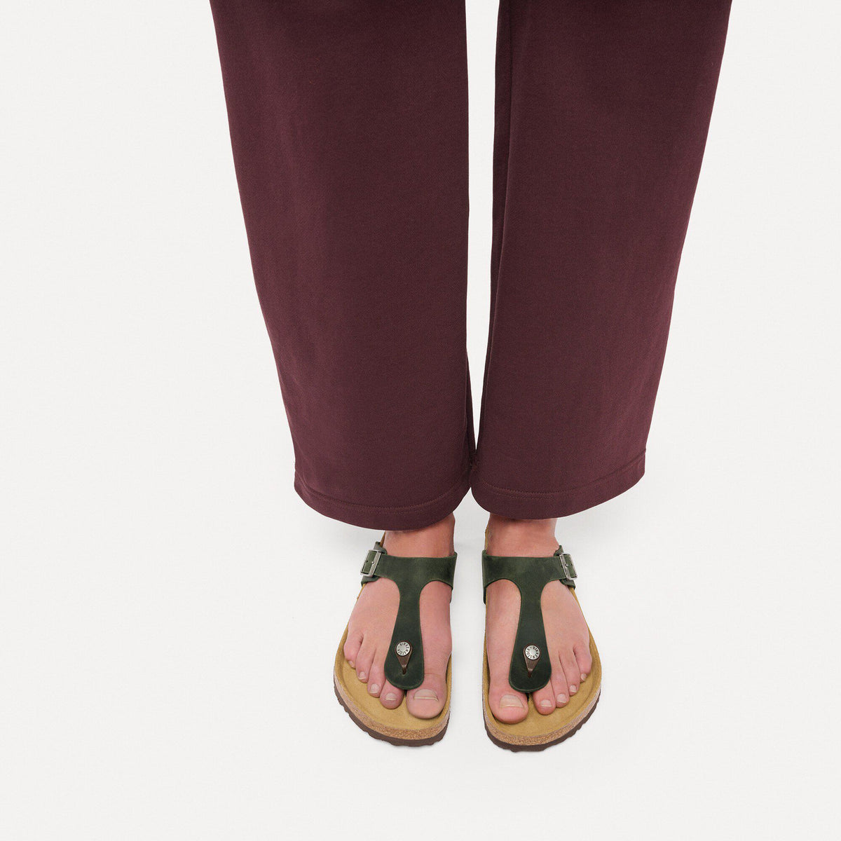 Gizeh Oiled Leather in Color Thyme | Birkenstock