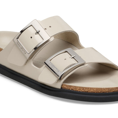 Arizona Droplet Buckle Natural Leather Patent in Color High Shine Oyster | Birkenstock