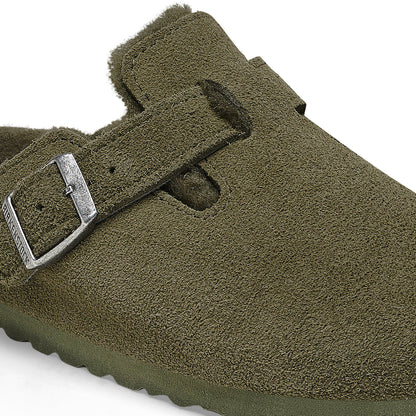 Boston Shearling Suede Leather in Color Thyme | Birkenstock