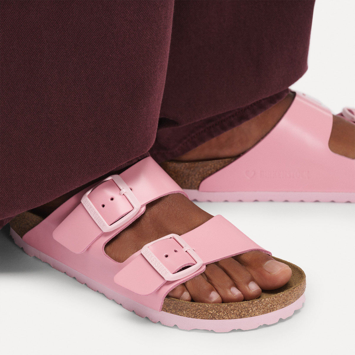 Arizona Natural Leather Patent in Color Fondant Pink | Birkenstock