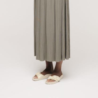 Madrid Big Buckle Pearl Natural Leather Patent in Color High Shine Ecru | Birkenstock
