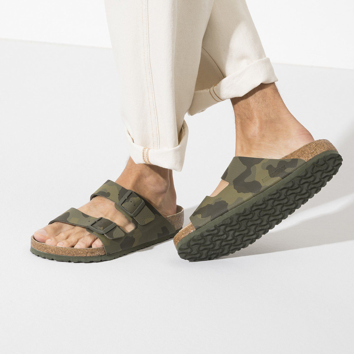 Arizona Soft Footbed Birko-Flor in Color Desert Soil Camo Green | Birkenstock