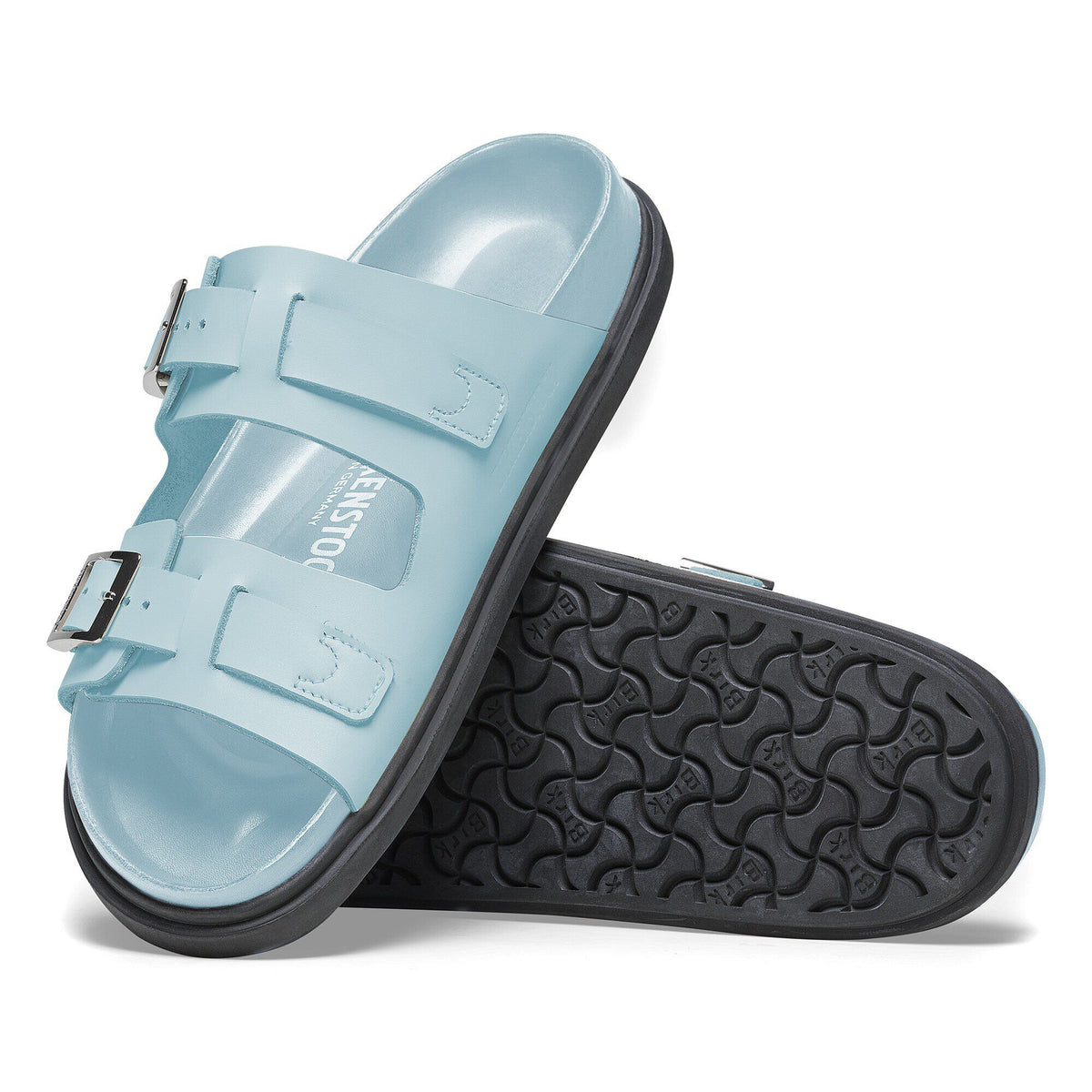 St Barths Leather in Color Mineral Blue | Birkenstock