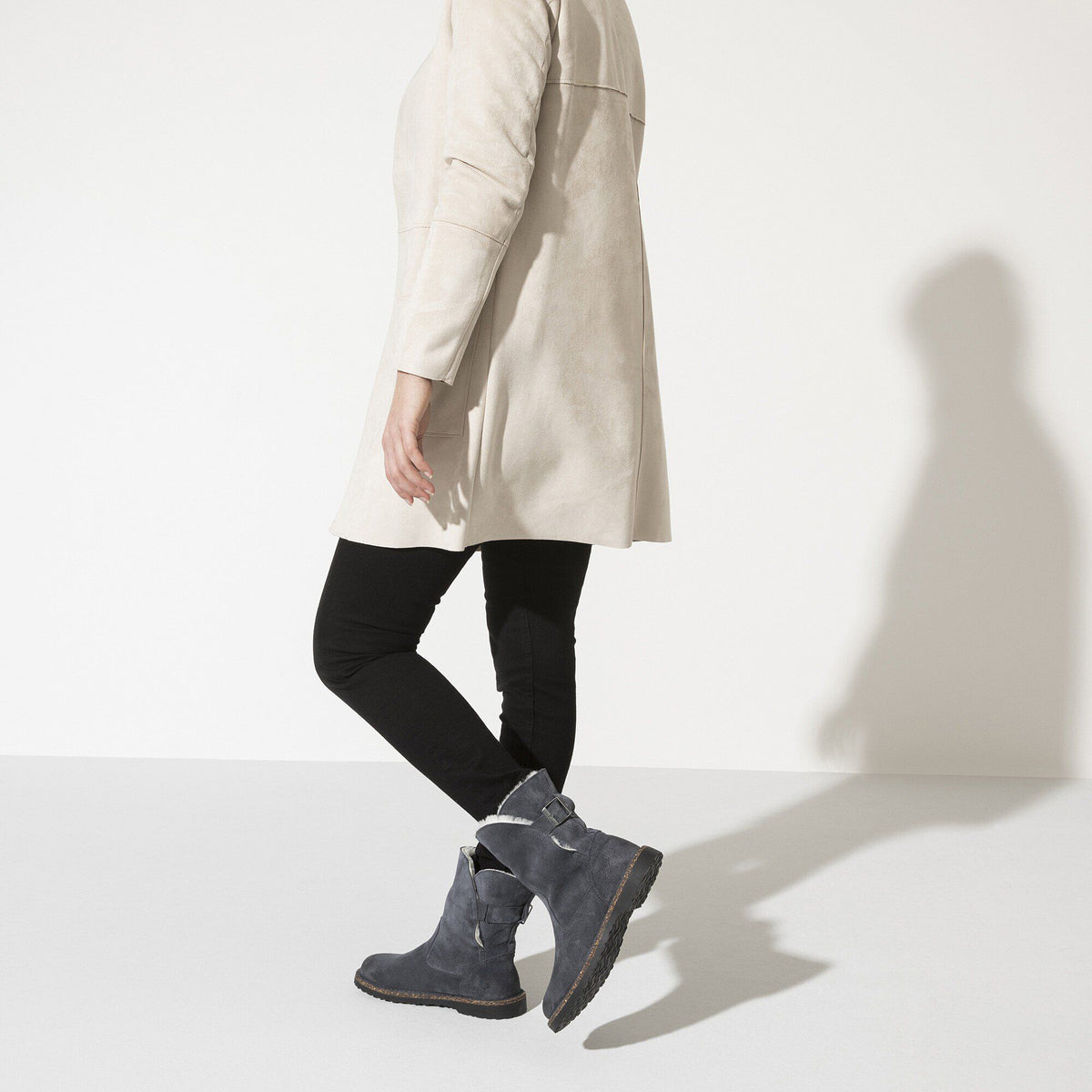 Uppsala Shearling Suede Leather in Color Graphite | Birkenstock
