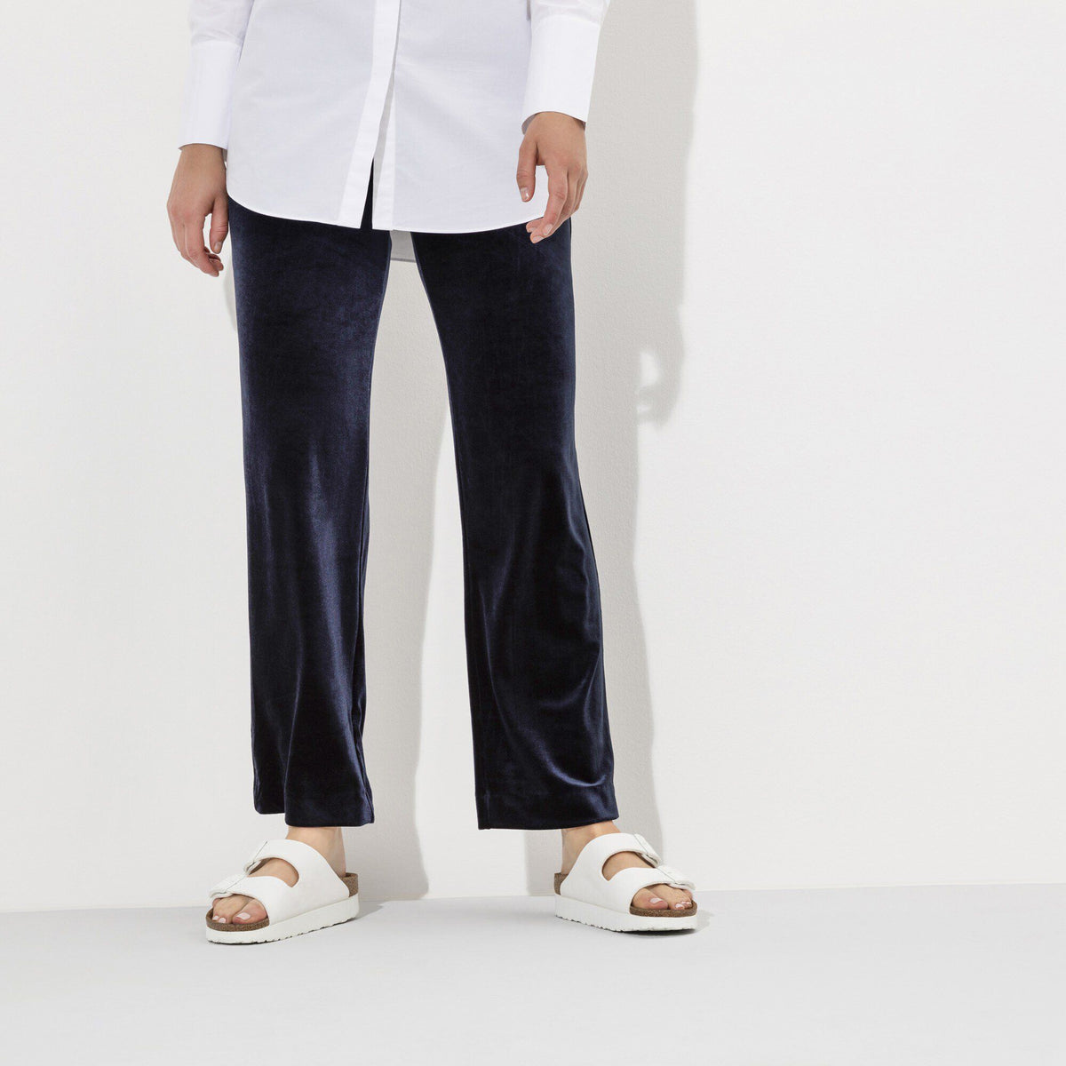 Arizona Platform Vegan Birko-Flor in Color White | Birkenstock