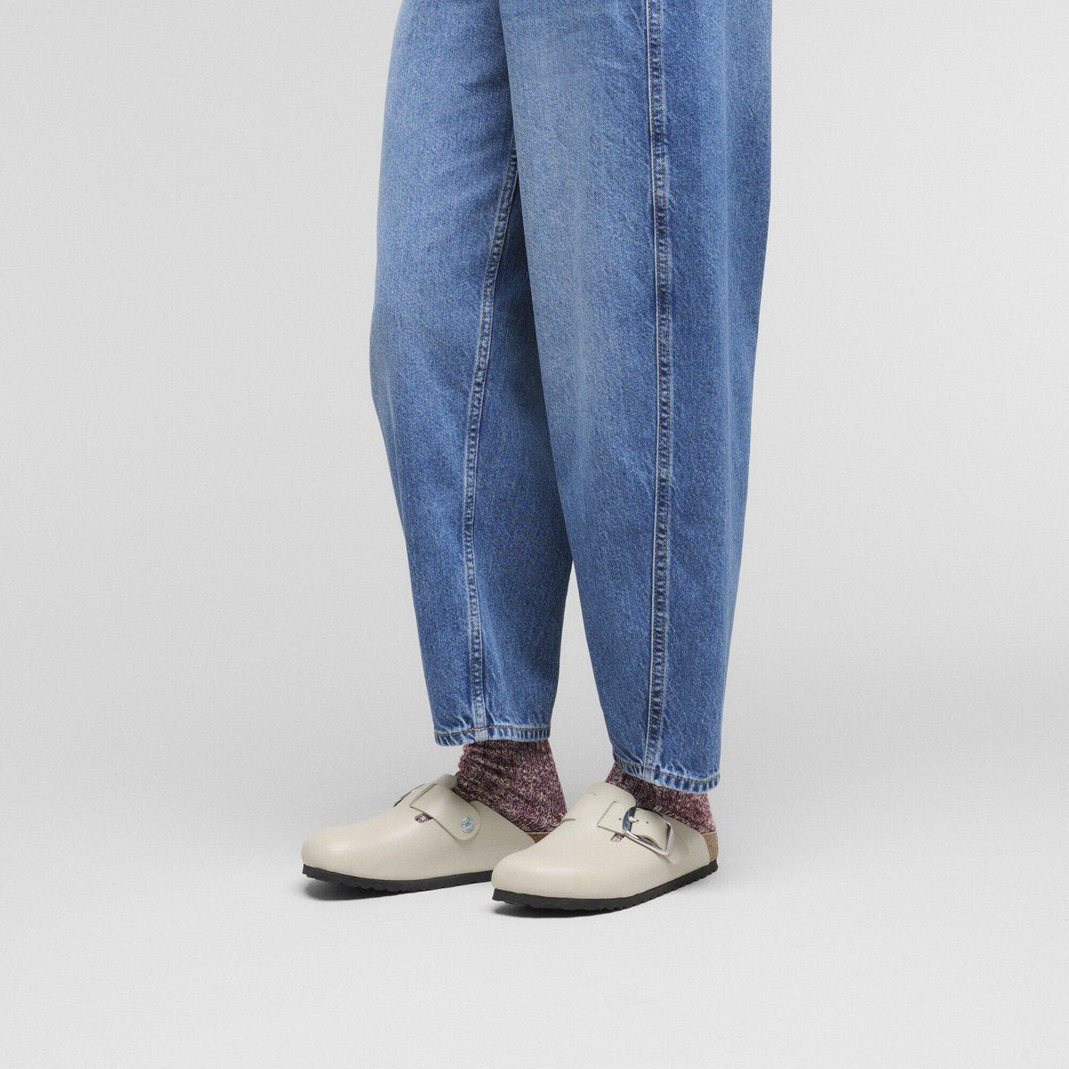 Boston Big Buckle Leather in Color Oyster Dressy Leather | Birkenstock