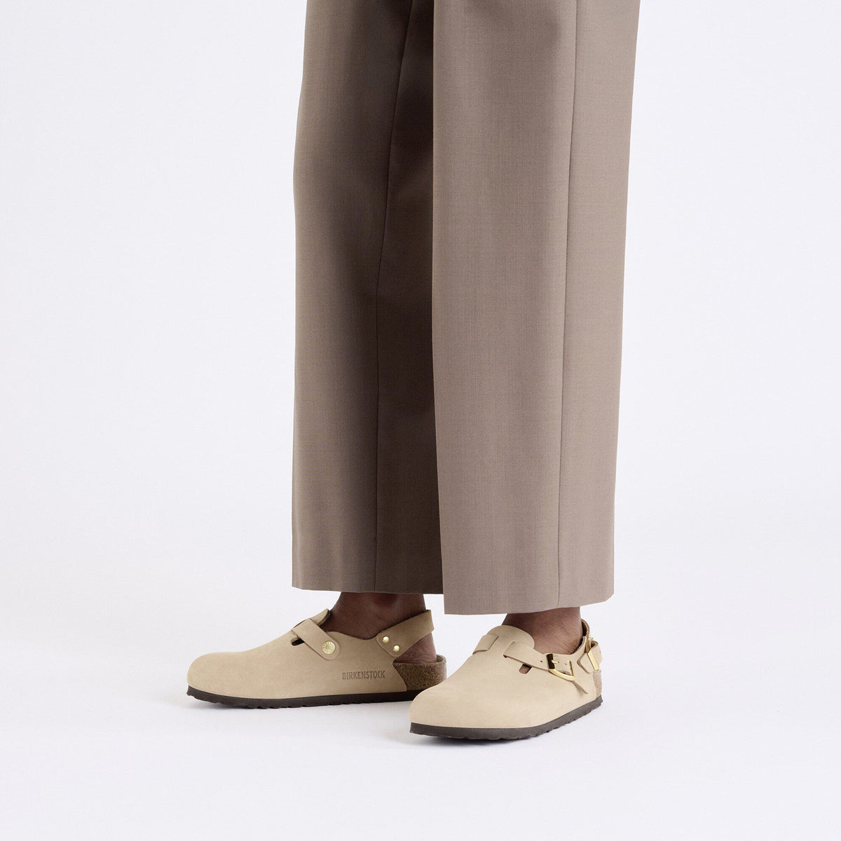 Tokio Nubuck Leather in Color Sandcastle | Birkenstock