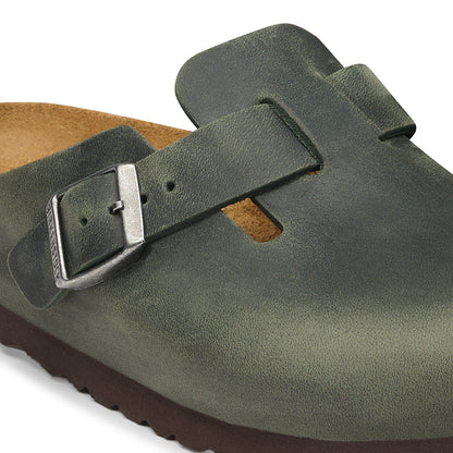 Boston Oiled Leather in Color Thyme | Birkenstock