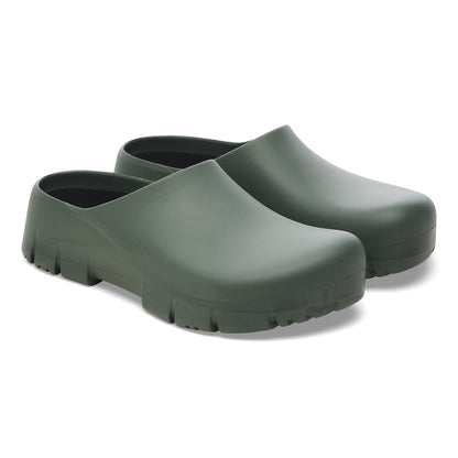 Super Birki 2.0 Polyurethane in Color Green | Birkenstock