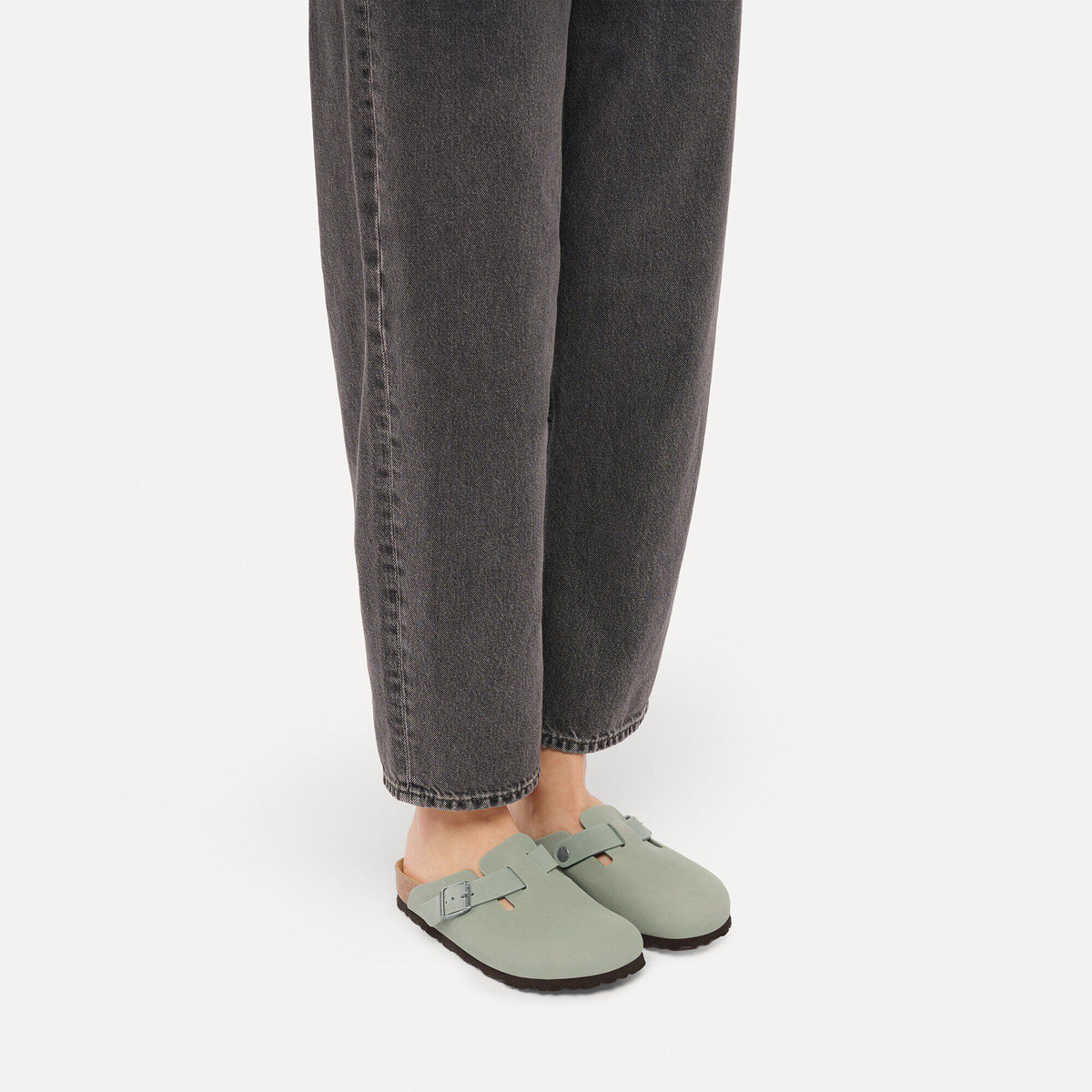 Boston Oiled Leather in Color Pure Sage | Birkenstock