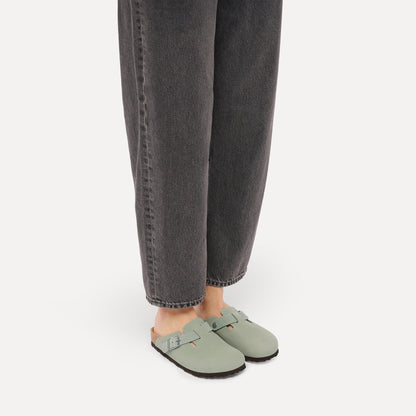 Boston Oiled Leather in Color Pure Sage | Birkenstock